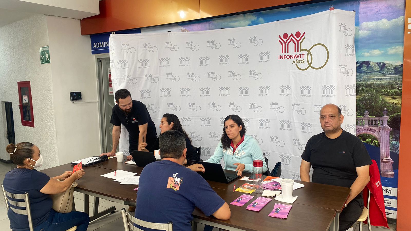 Jornada INFONAVIT en CC El Parián